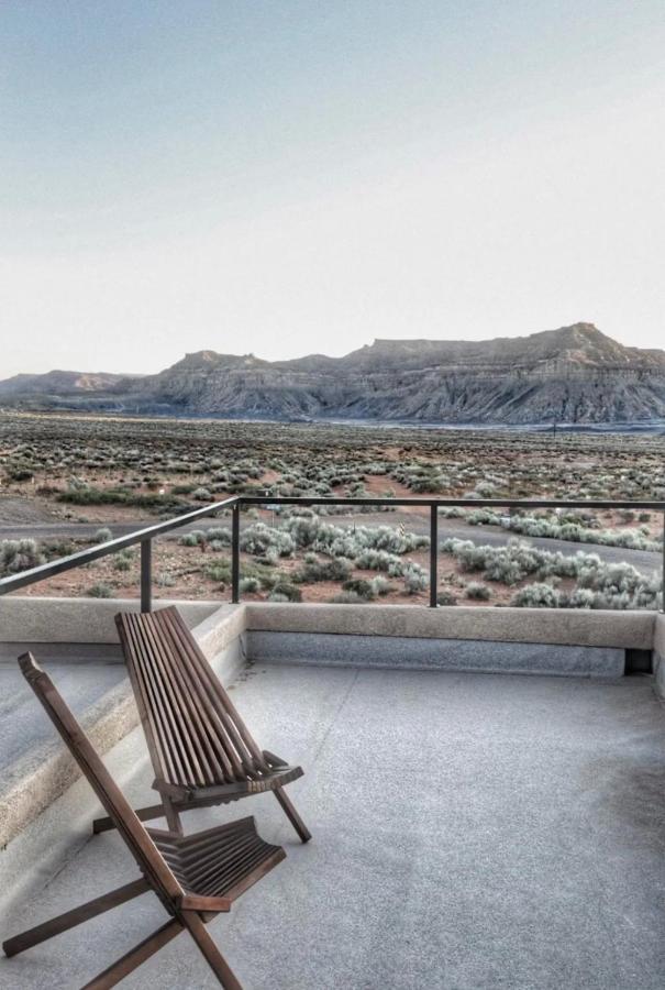 Canyon Oasis Suite With Grand Mesa View Биг Уотър Екстериор снимка