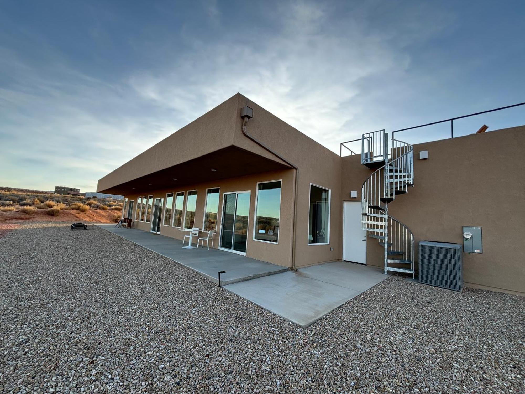 Canyon Oasis Suite With Grand Mesa View Биг Уотър Екстериор снимка